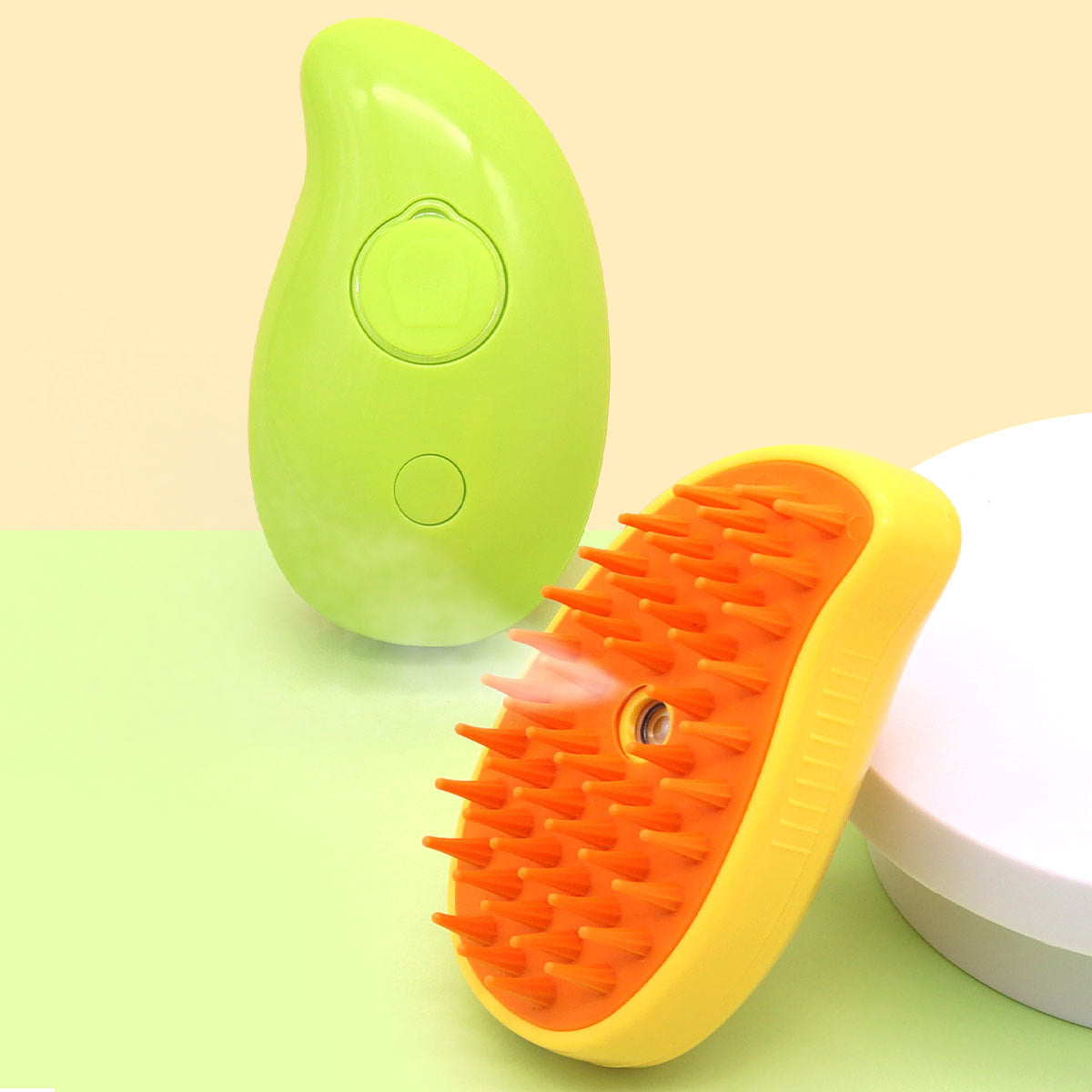 Cross-border hot-selling pet spray massage comb for dogs and cats to remove loose hair steam comb to remove loose hair without bathing cat comb